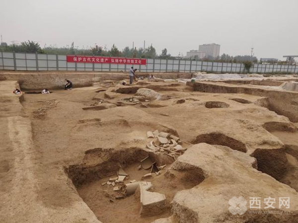 镐京遗址是西周都城所在地,位于陕西省西安市西咸新区沣东新城斗门